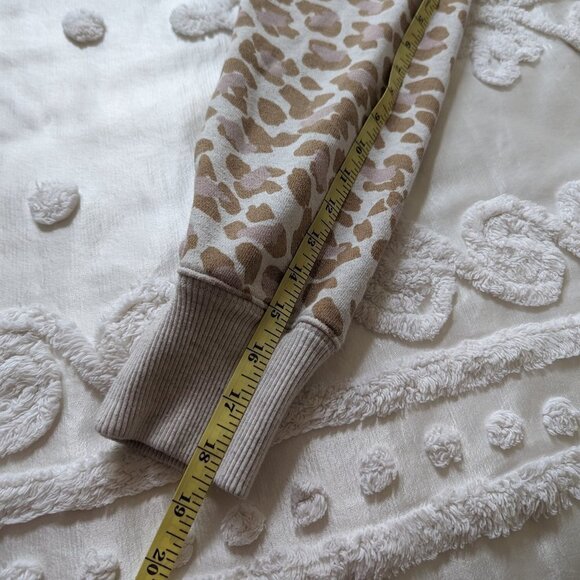 Aerie leopard print long sleeve medium sweatshirt brown pink cream cottagecore - Picture 8 of 10